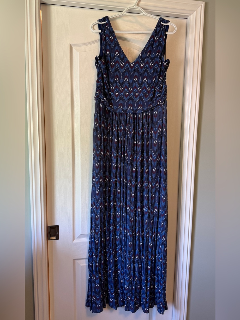 Ricki's Navy Blue Geometric V-Neck Maxi Dress